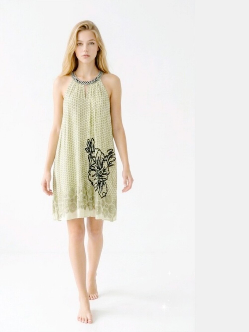 ESLEY Cream +Black Sleeveless Sun Dress W Keyhole Halter Neckline EMBROIDERED M - Picture 2 of 9
